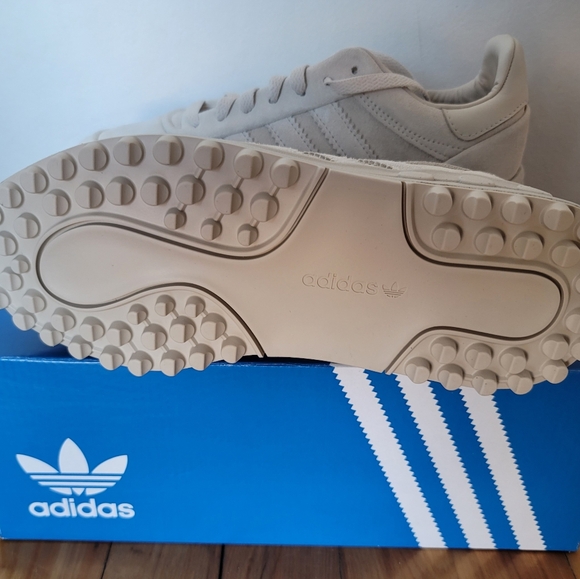 Adidas La Trainer Lux - Picture 5 of 6